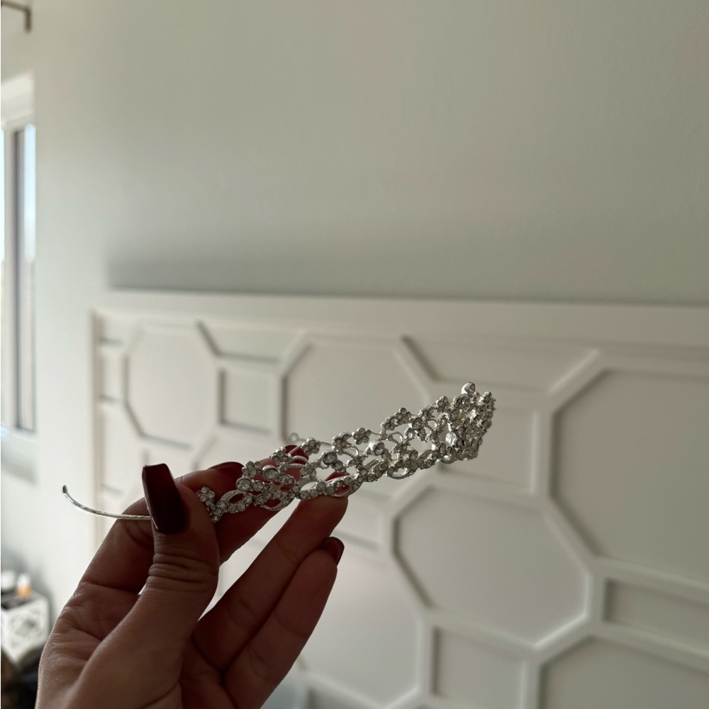 Silver crown - Picture 5 of 5